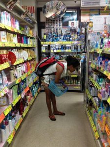 normal-grocery-shopping-in-tokyo