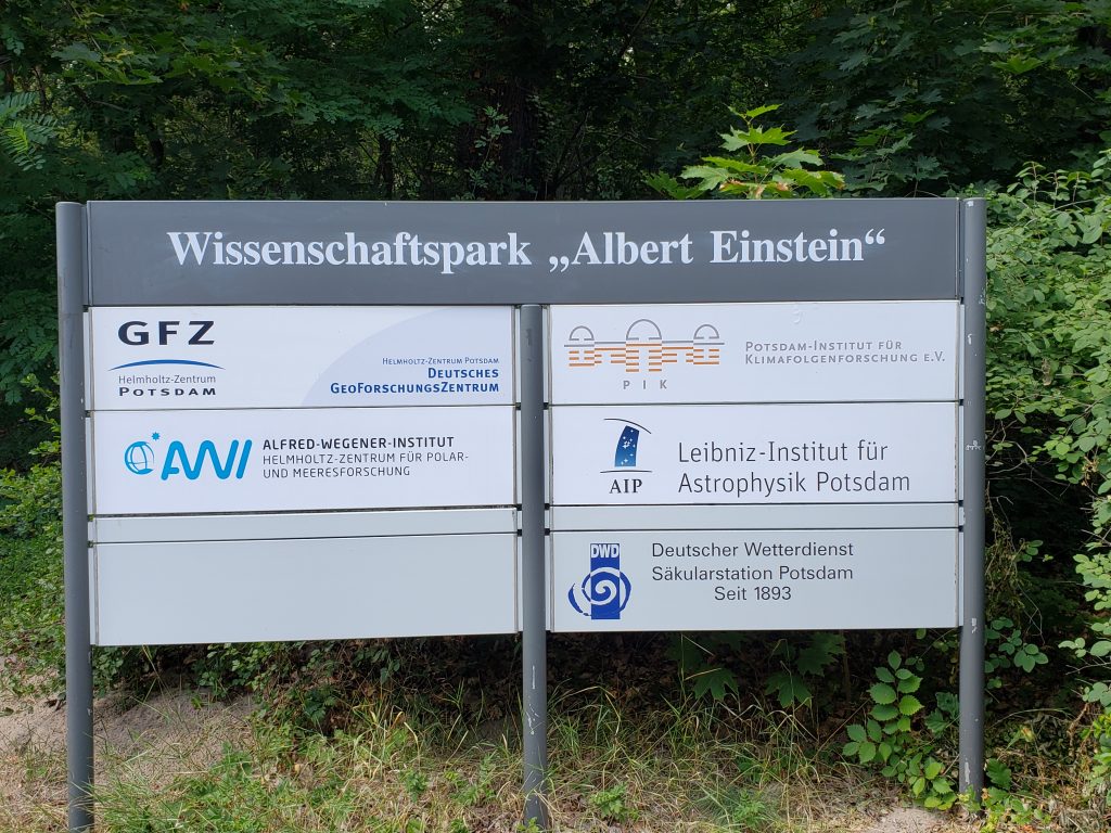 The AWI and its German Arctic Office is located at the Albert Einstein Science Park situated on the Telegrafenberg next to Postdam.
